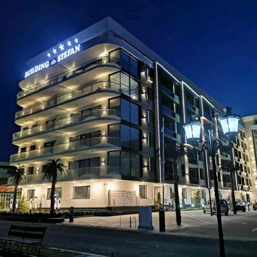 Zen Garden Apartament De Lux Nou Pe Malul Marii 康斯坦察 外观 照片