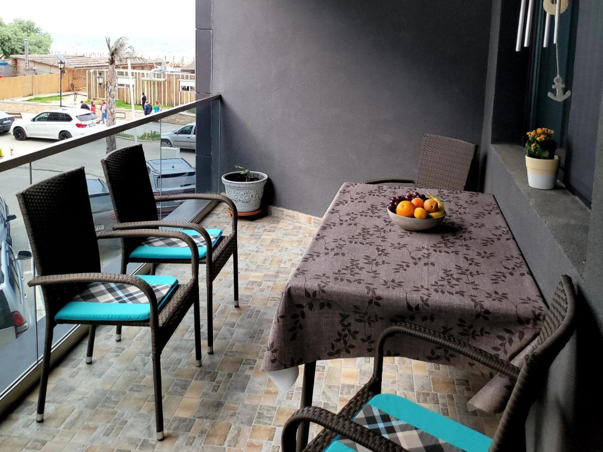 Zen Garden Apartament De Lux Nou Pe Malul Marii 康斯坦察 外观 照片